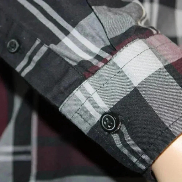 Alfani Red and Black Button Down Dress Shirt M - Picture 2 of 8